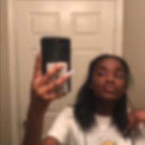 Meet your Posher, Gabrielle